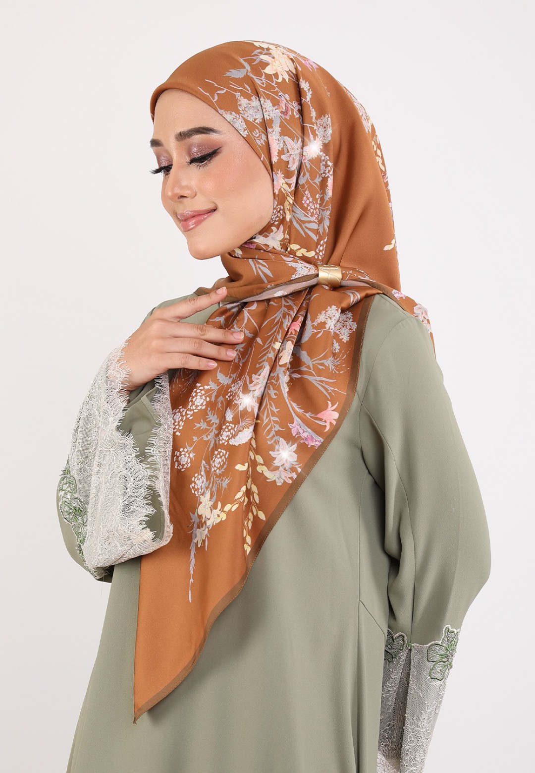 SQ 289 CELINE DIAMOND PTD