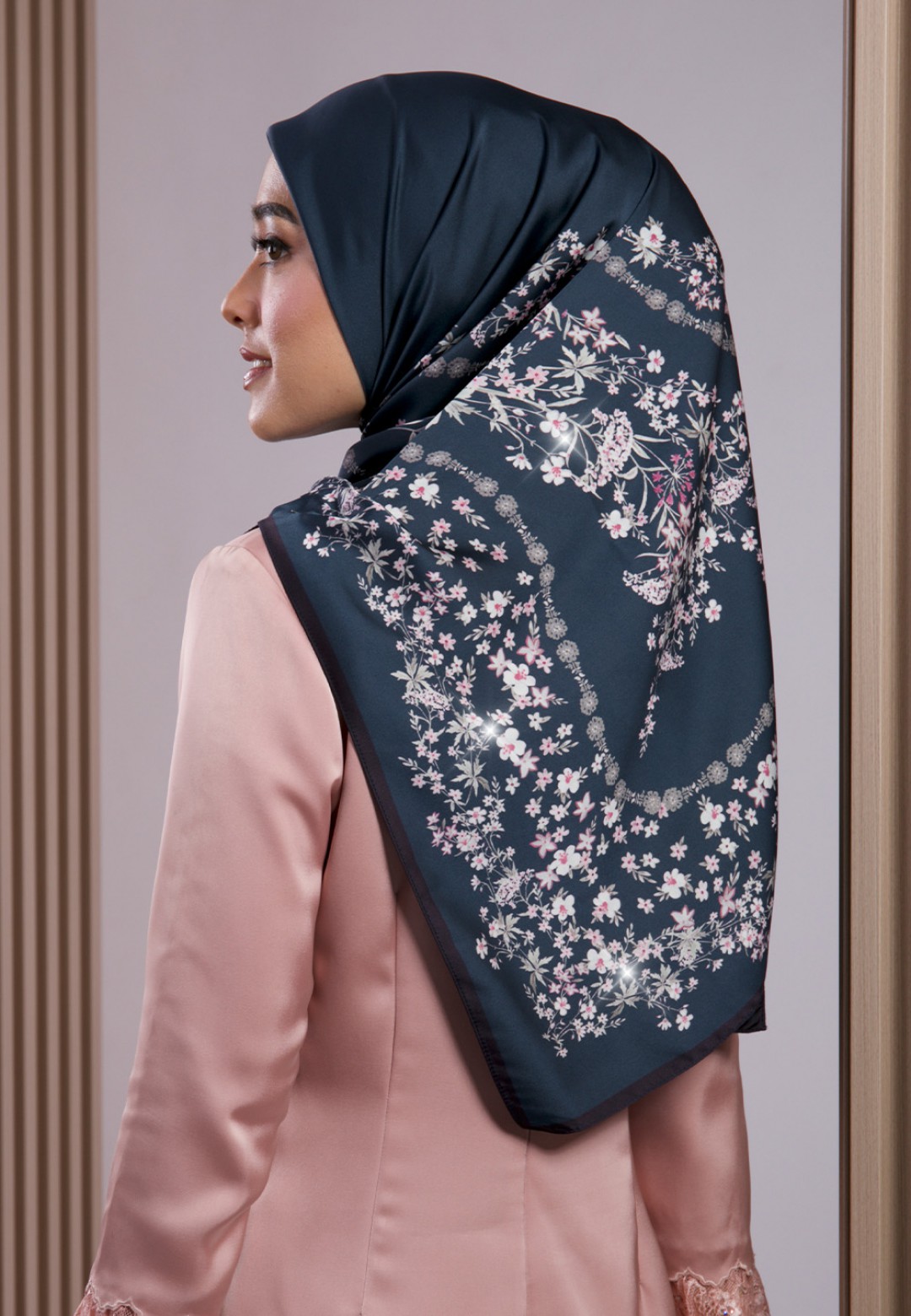 SQ 289 SLOANE DIAMOND PTD