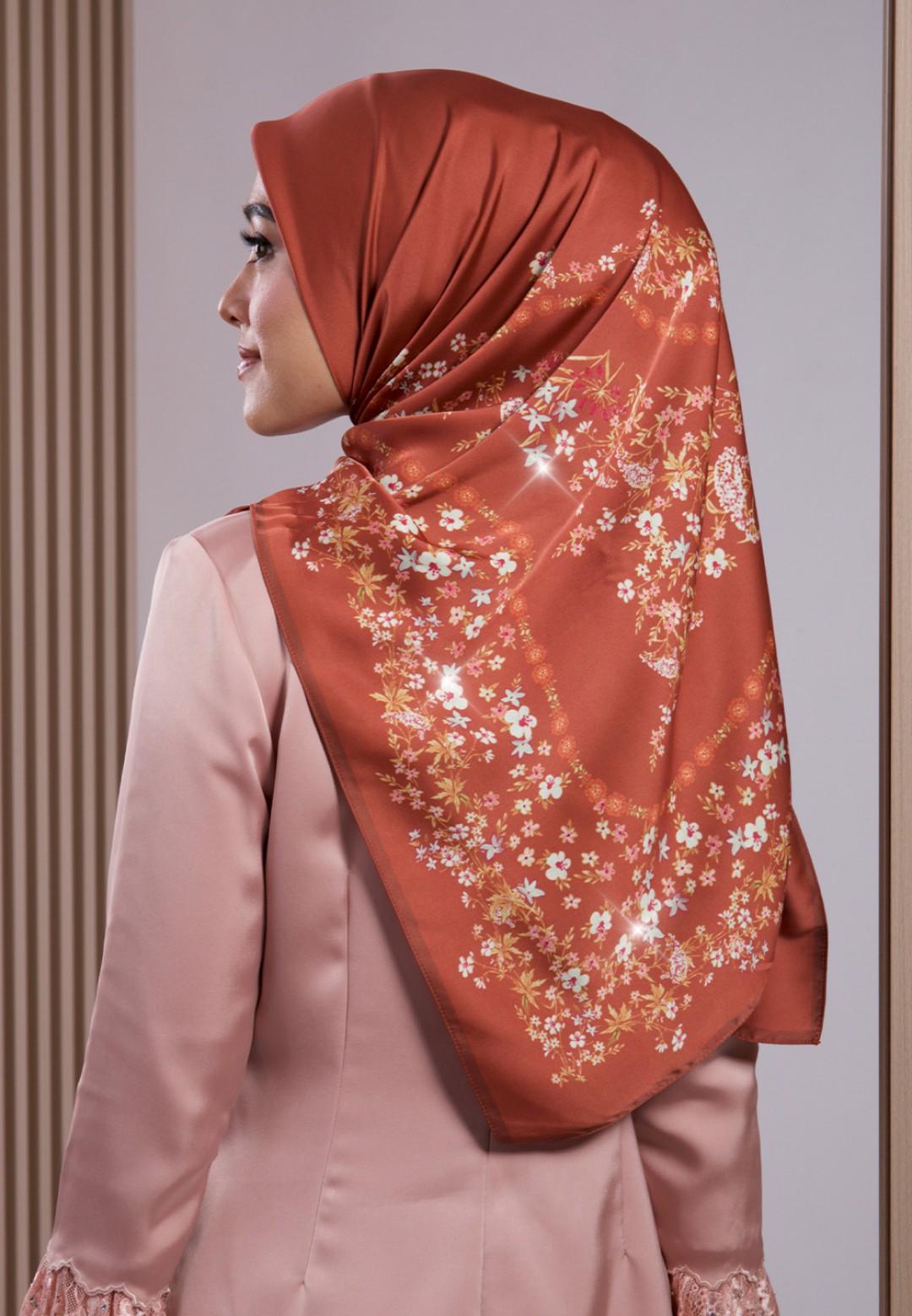 SQ 289 SLOANE DIAMOND PTD