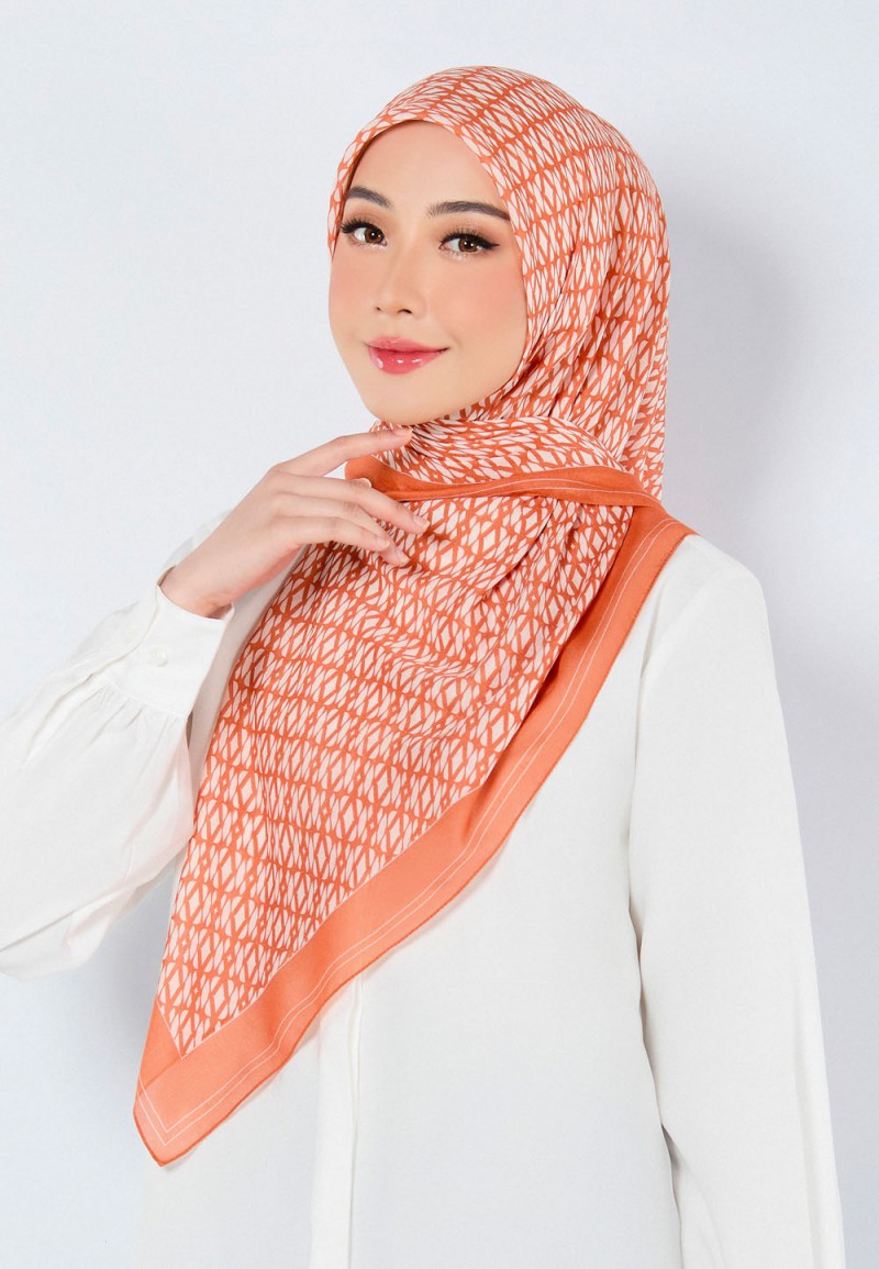 SQ ICONIC VOILE