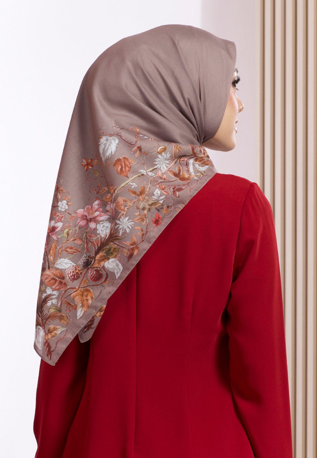 SQUARE HARLYN VOILE PTD 119