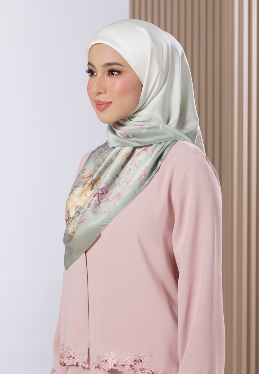 SQ 189 RISHELLE PTD (MINI)