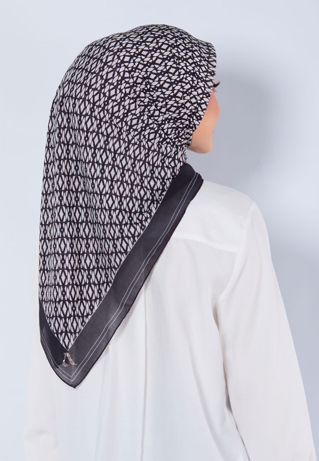 SQ ICONIC VOILE