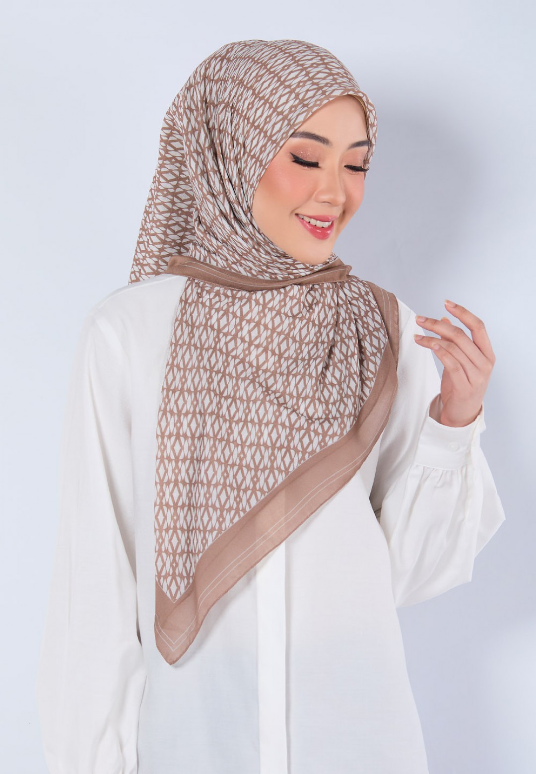 SQ ICONIC VOILE