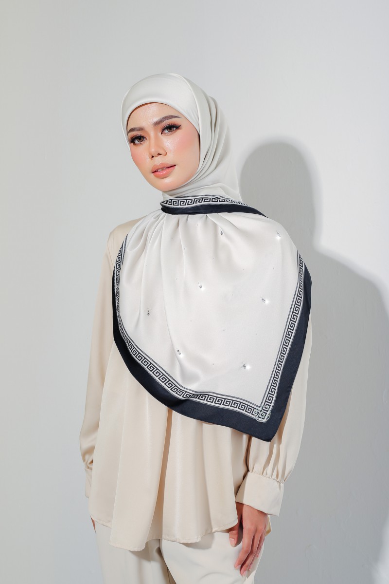 SQUARE ESTELLA PRINTED DIAMOND 279