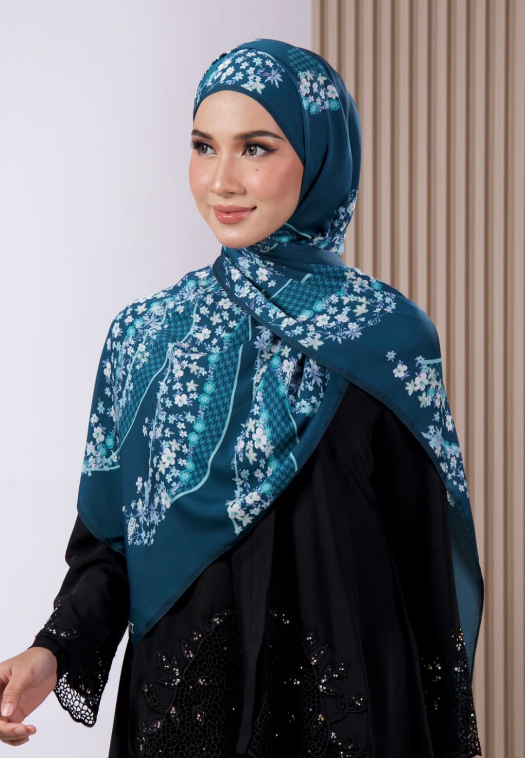 SHAWL LA FLUER 219 PTD