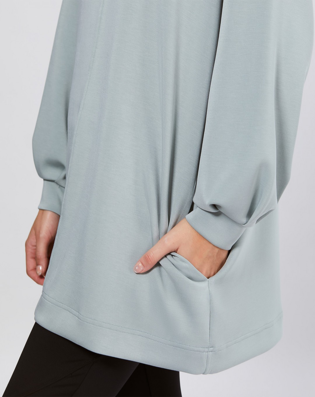 ALUMA SWEATSHIRT