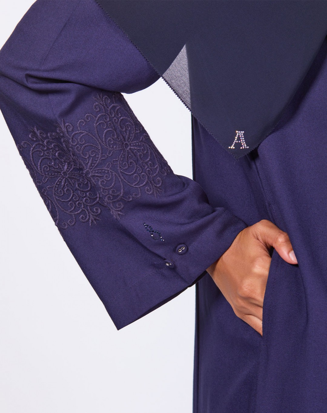 ANILA JUBAH