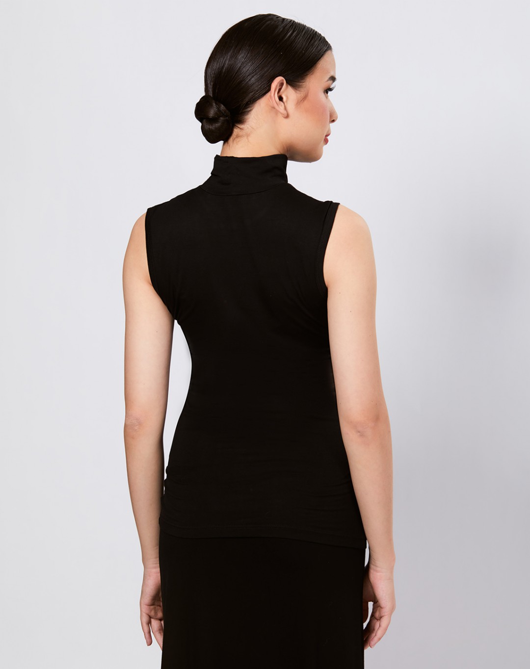 ELORA SLEEVELESS TURTLENECK (NEW)