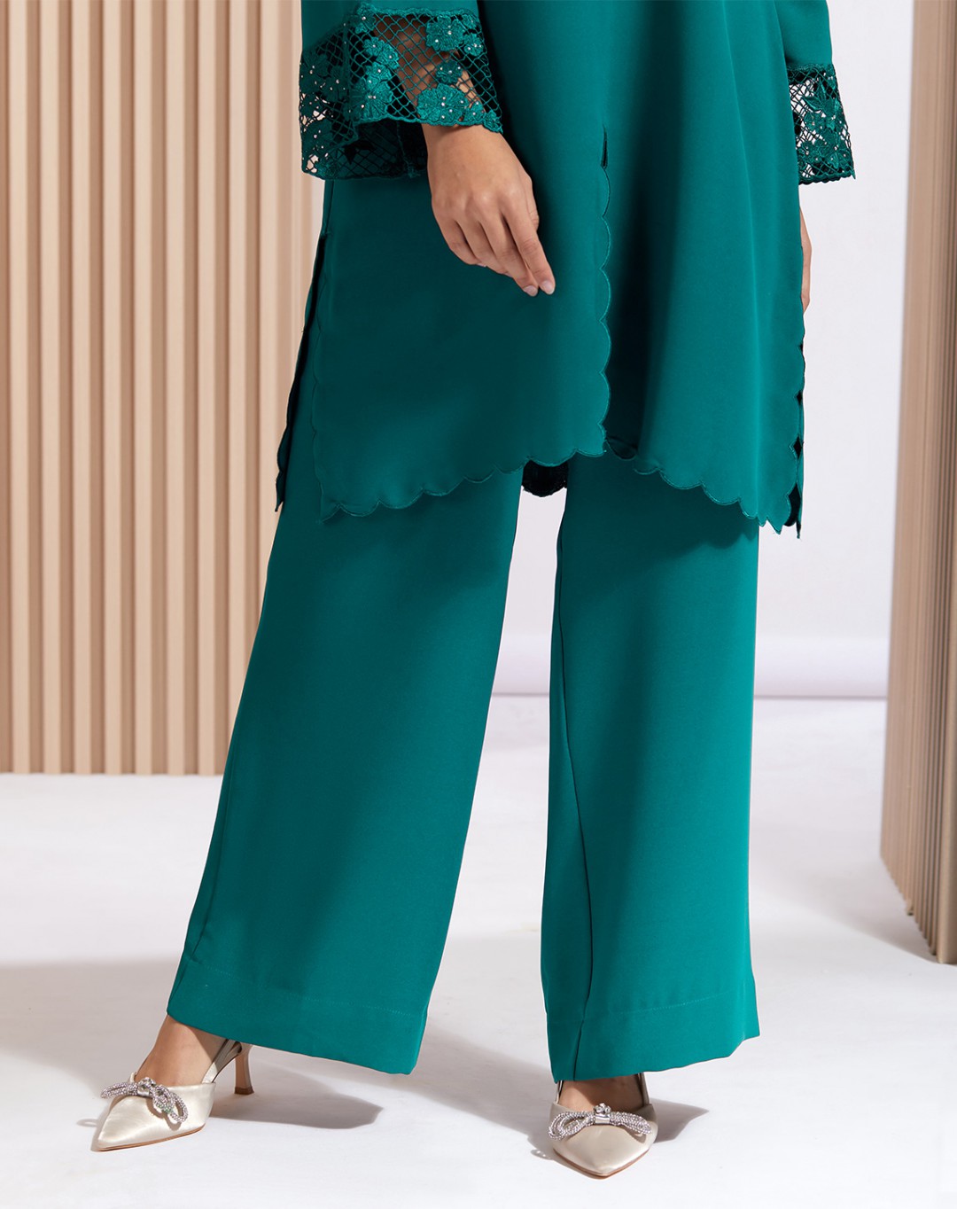 ASHNA PANTSUIT