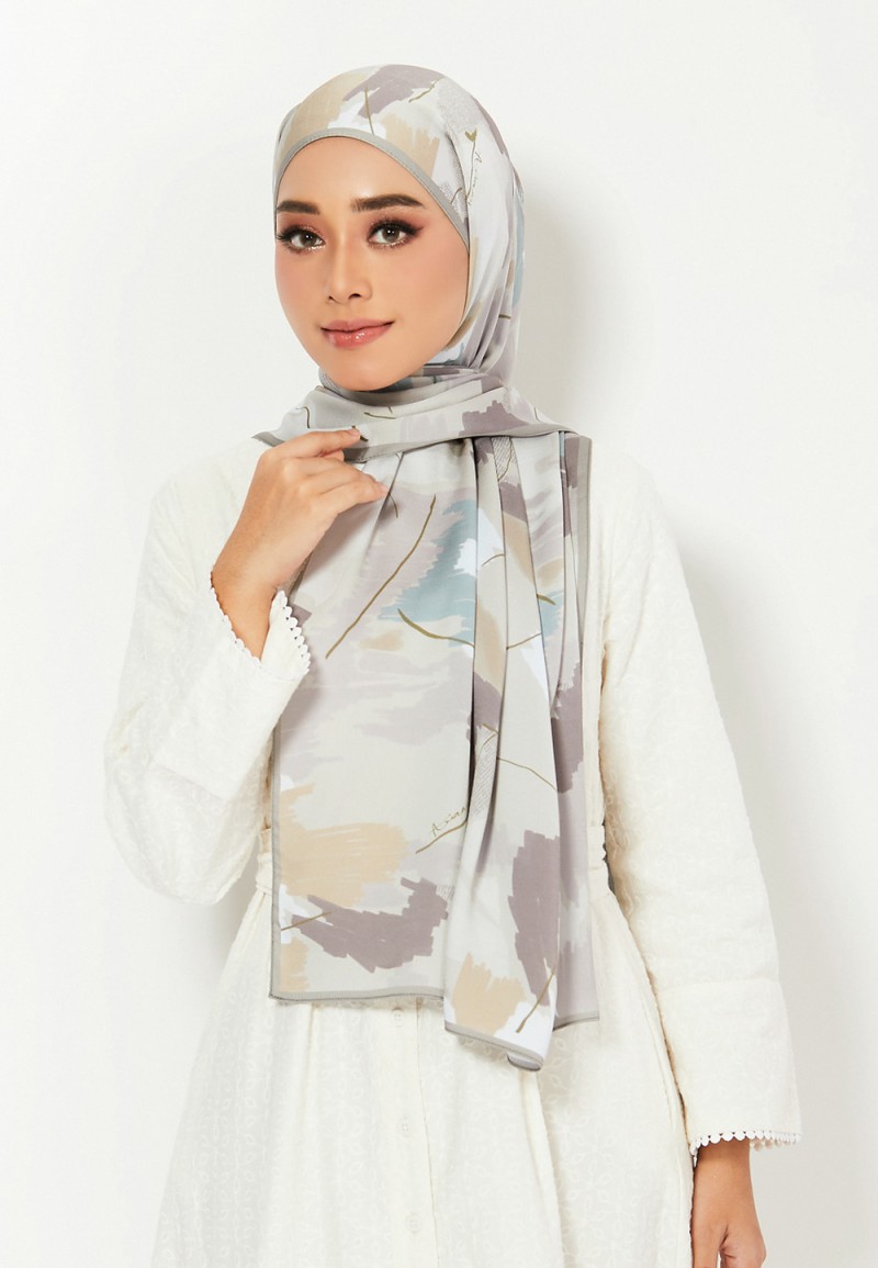 THE DREAMSCAPE SHAWL PRINTED
