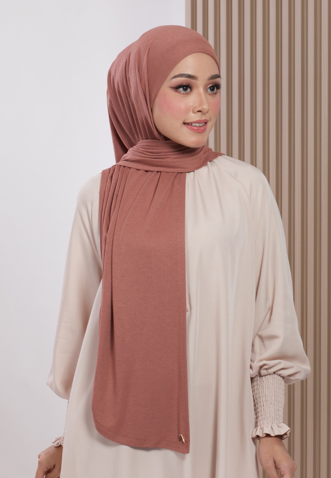 AFRAH INSTANT SHAWL  TIE BACK