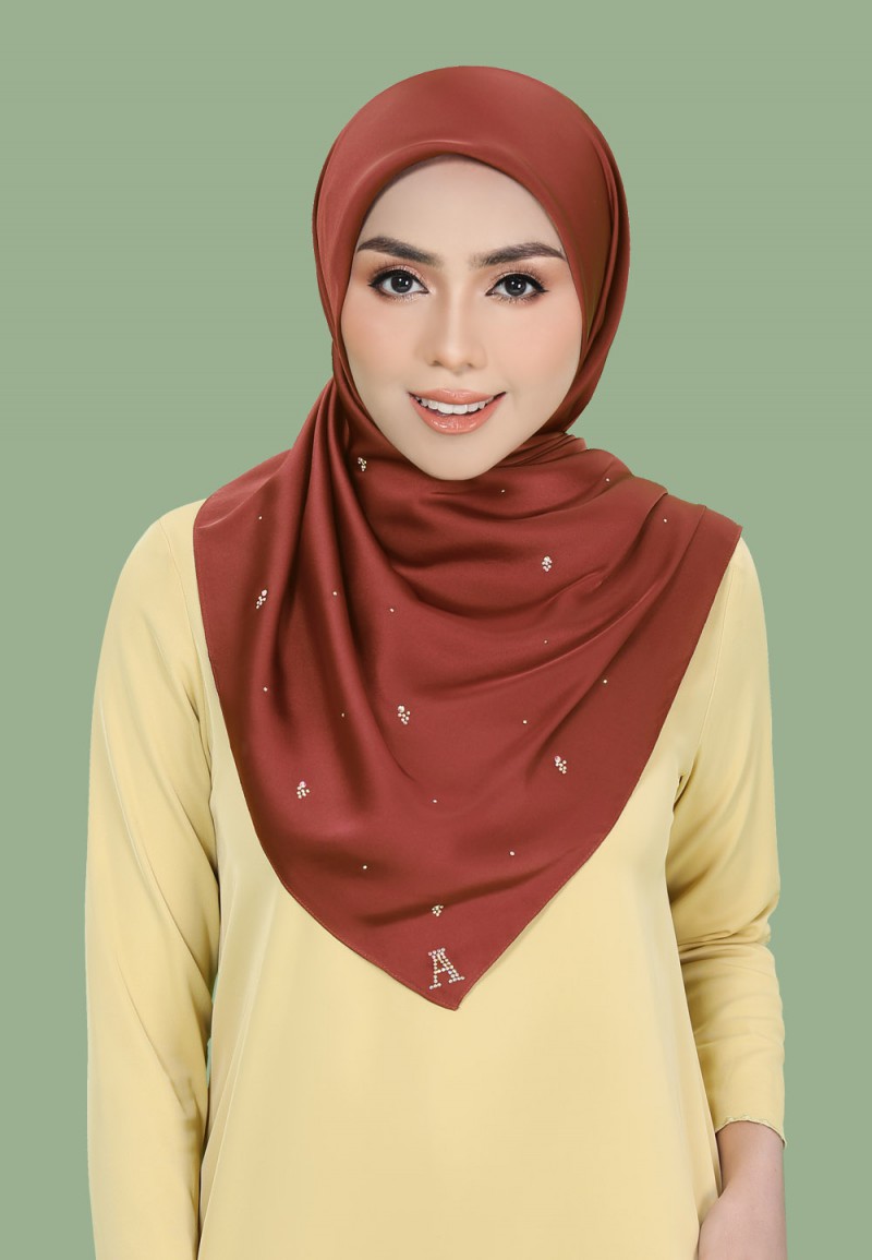 SQ RAZZLE PLAIN DIAMOND 219