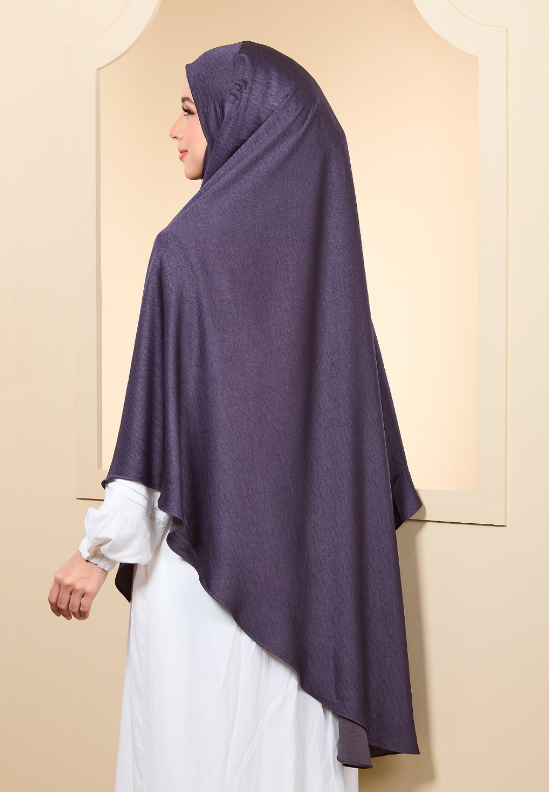 KHIMAR AYESHA