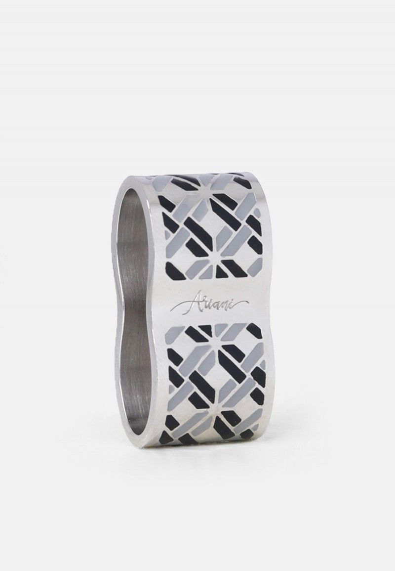 TRELLIS RING