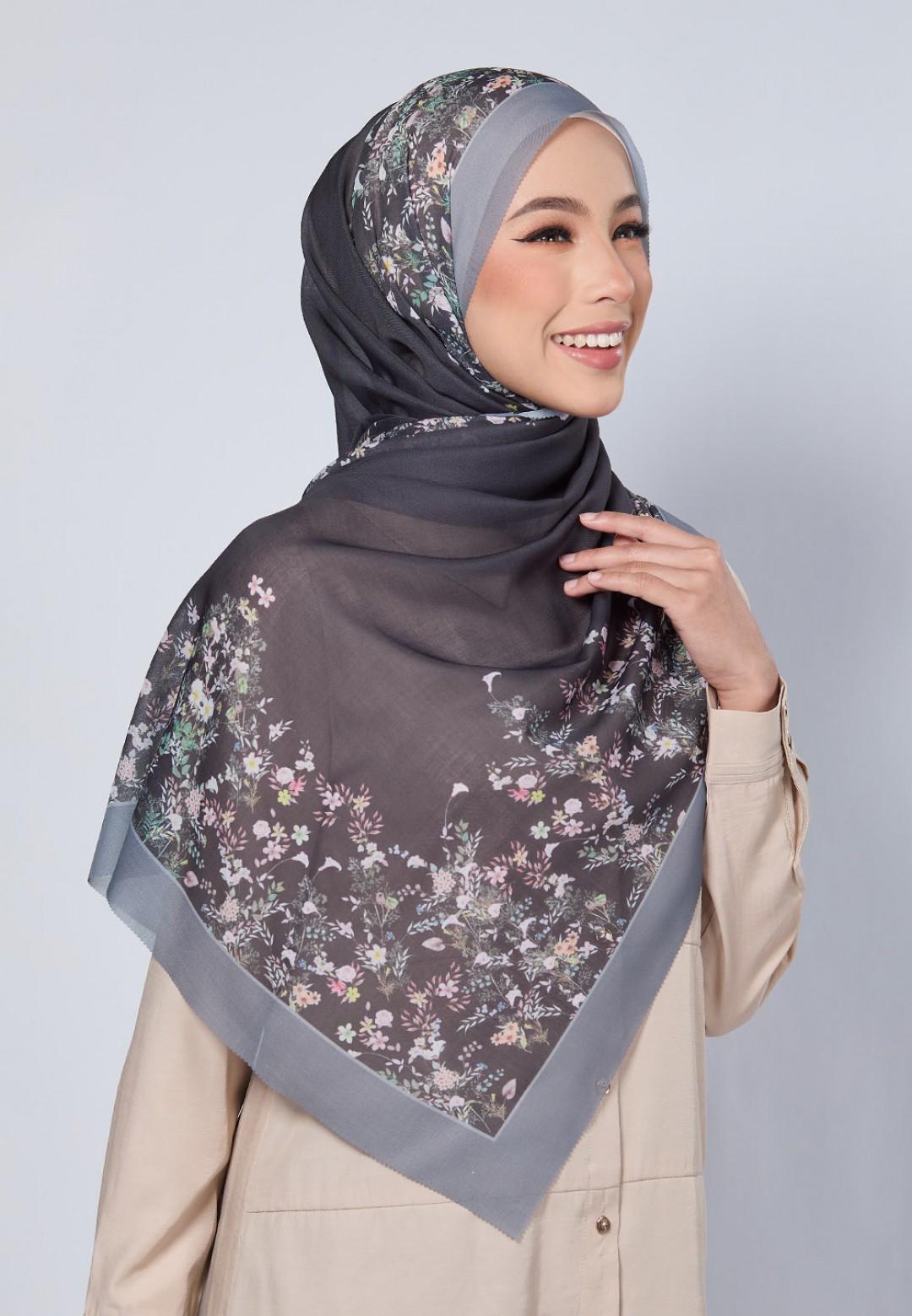 SHAWL ROYCE VOILE LASERCUT