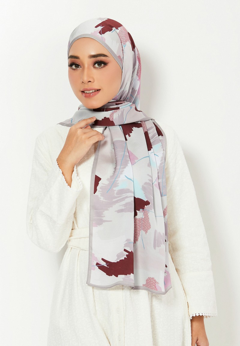 THE DREAMSCAPE SHAWL PRINTED