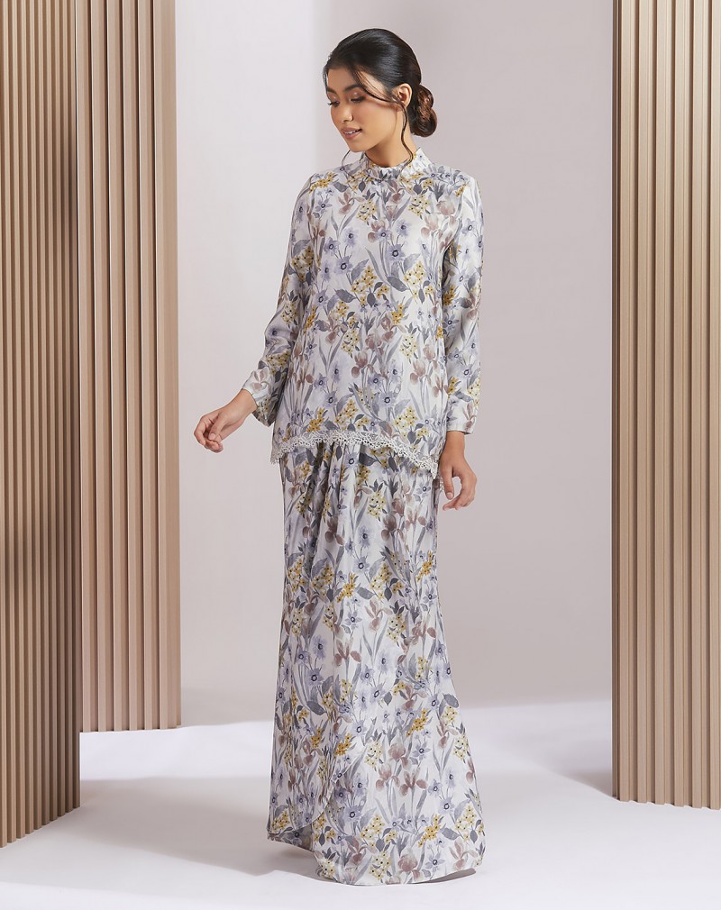 FARRA BAJU KURUNG