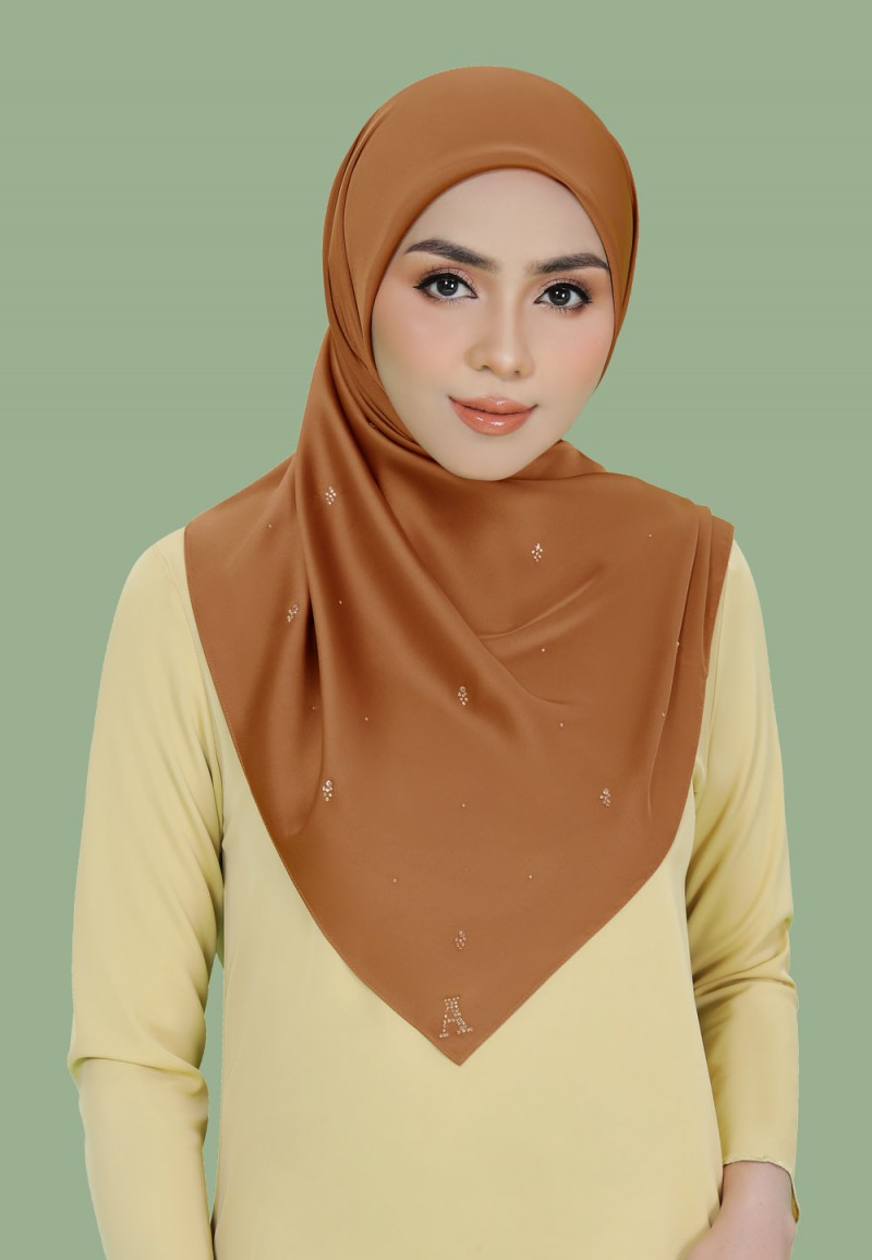 SQ RAZZLE PLAIN DIAMOND 219