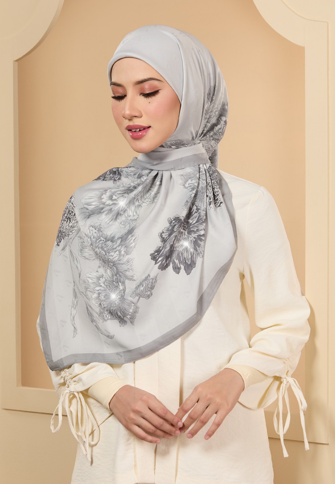 SQ EVANA JACQUARD TWILL PRINTED DIAMOND