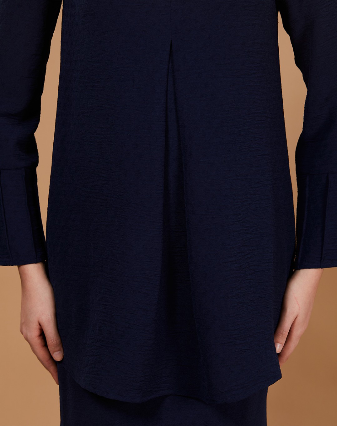 JESLIN BAJU KURUNG