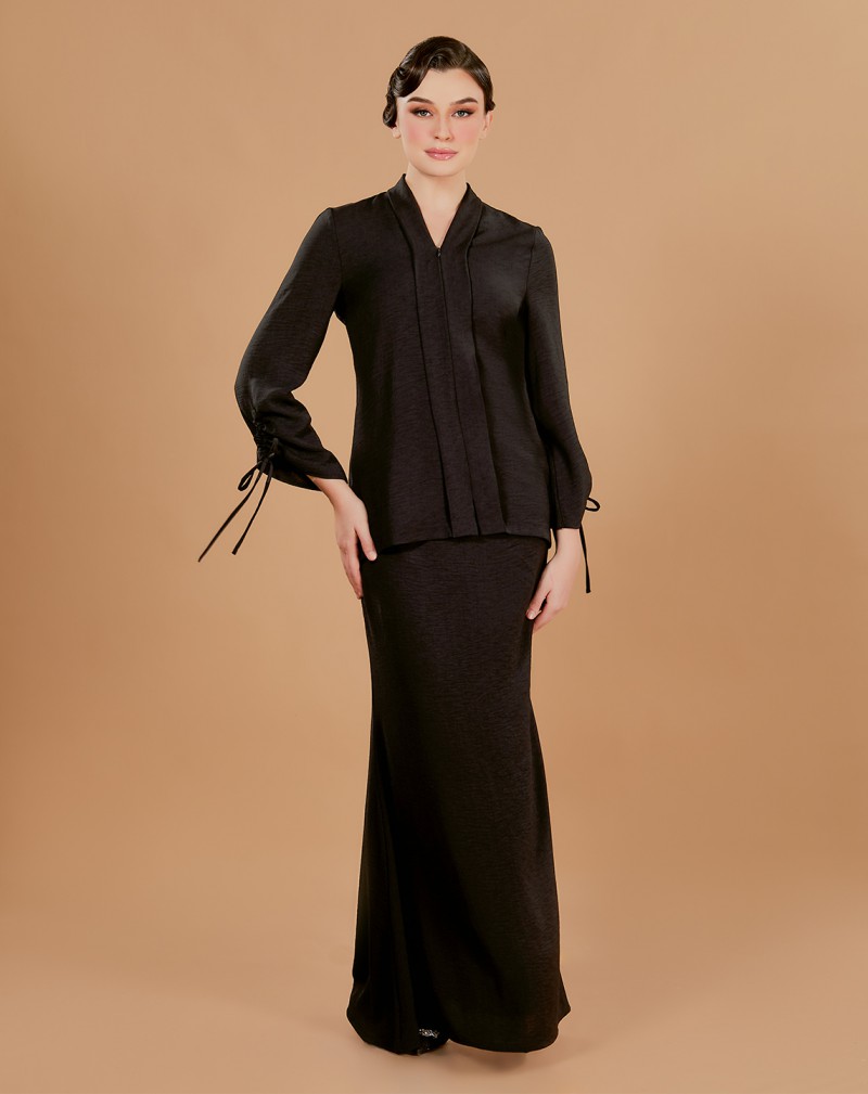 JESTINA BAJU KURUNG