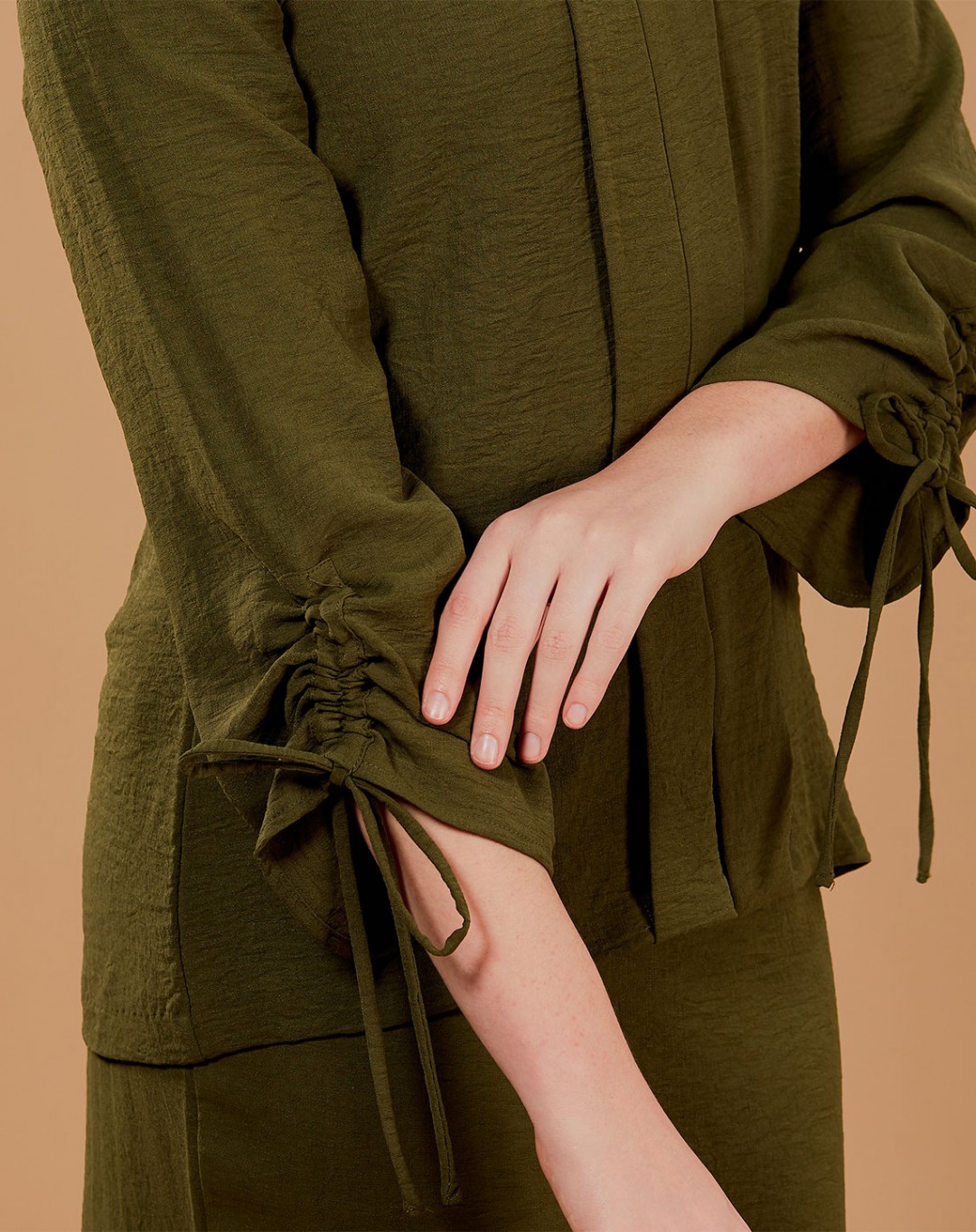 JESTINA BAJU KURUNG