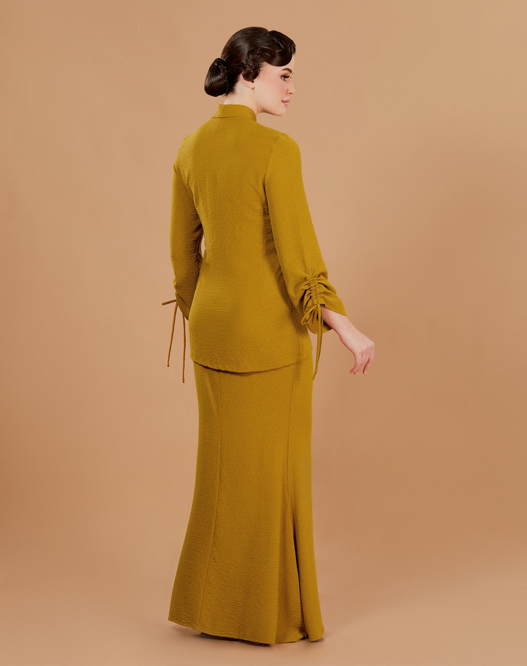 JESTINA BAJU KURUNG
