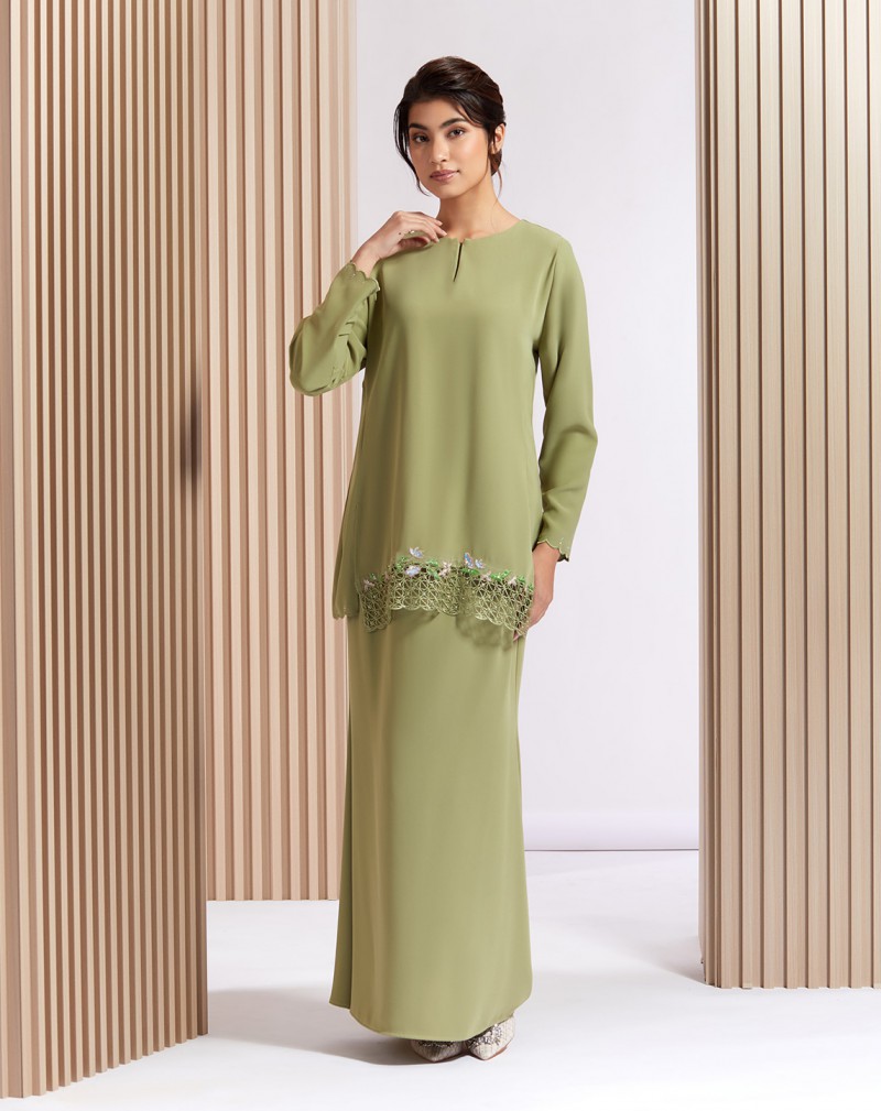 KALEELA BAJU KURUNG