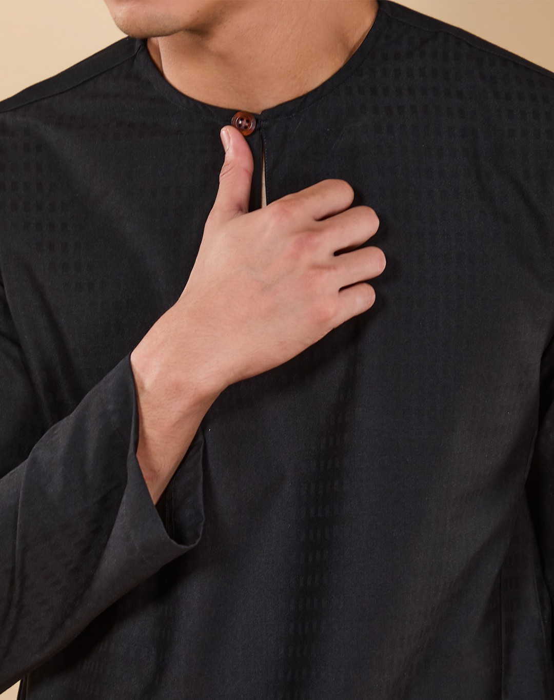 KURTA ADNIN