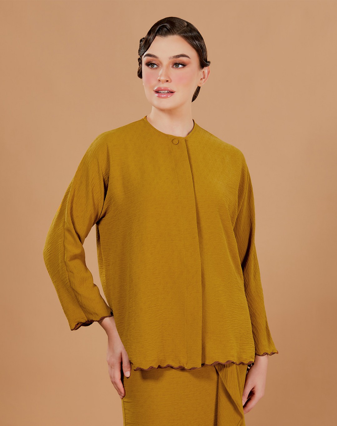 LETITIA BAJU KURUNG