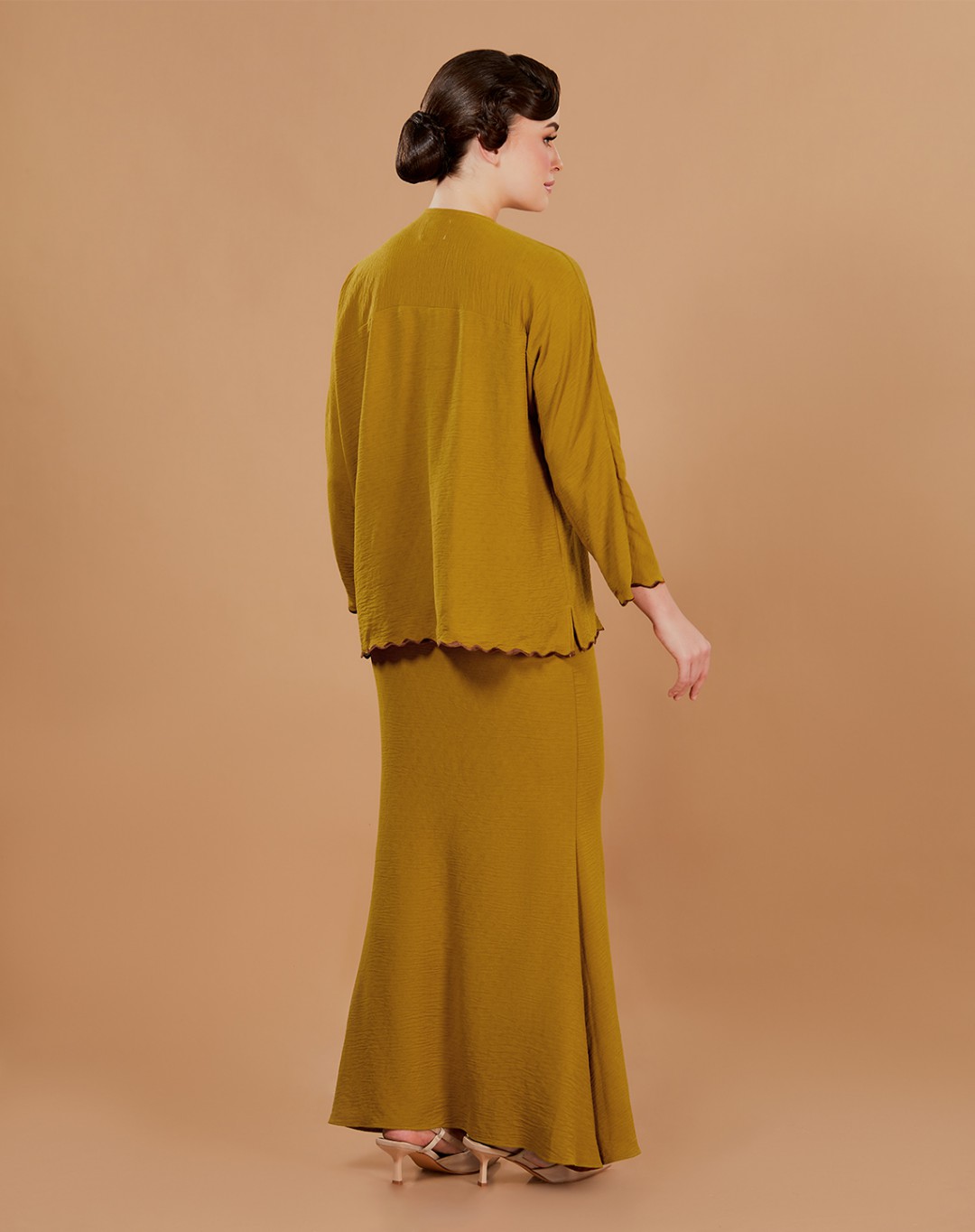 LETITIA BAJU KURUNG