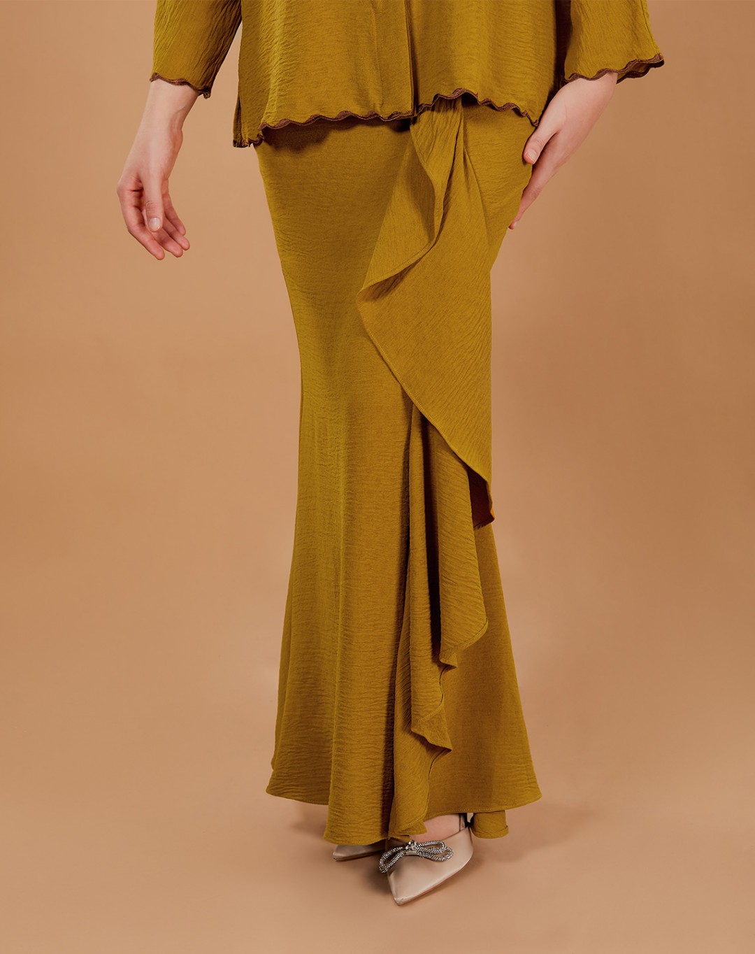 LETITIA BAJU KURUNG