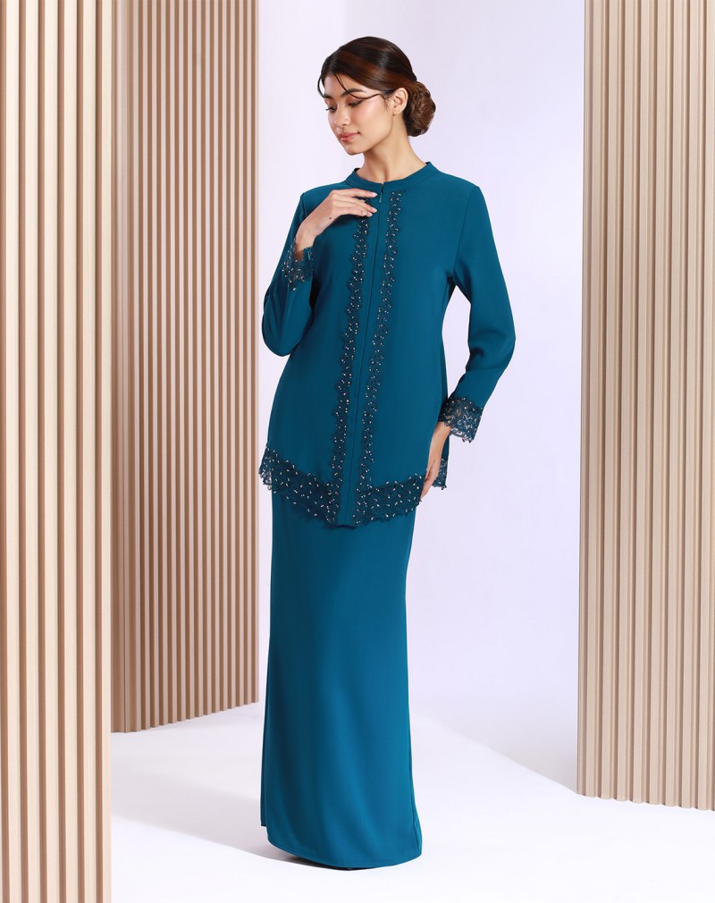 LUBNA BAJU KURUNG