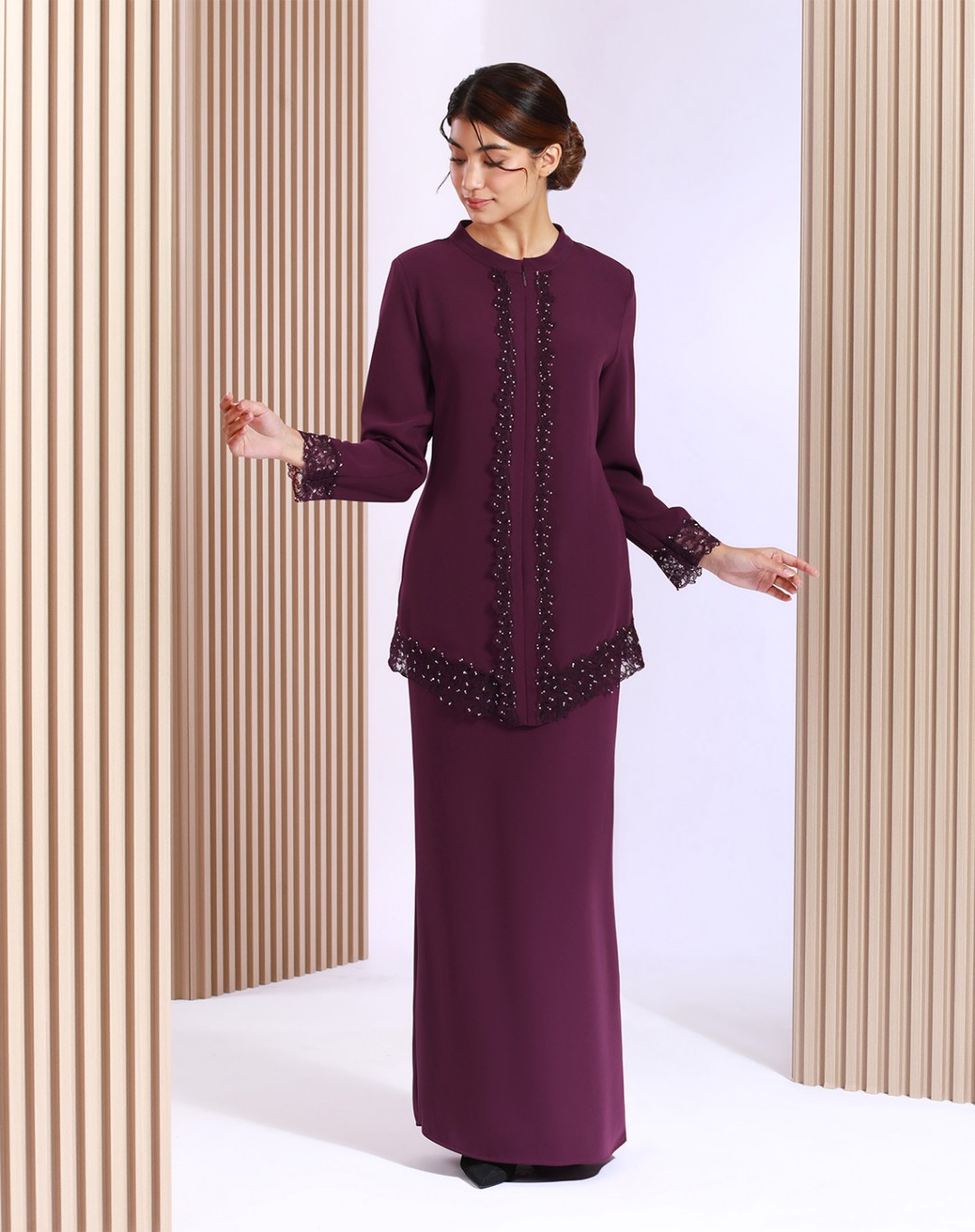 LUBNA BAJU KURUNG