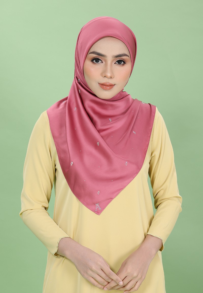 SQ RAZZLE PLAIN DIAMOND 219