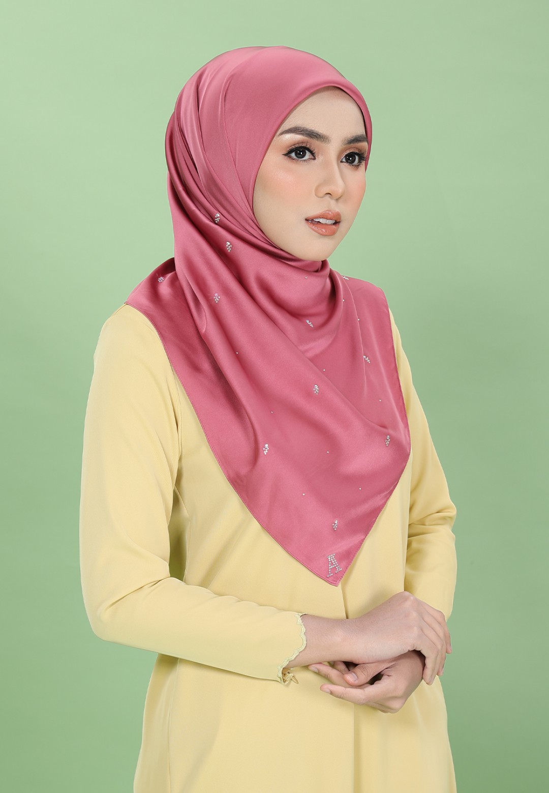 SQ RAZZLE PLAIN DIAMOND 219