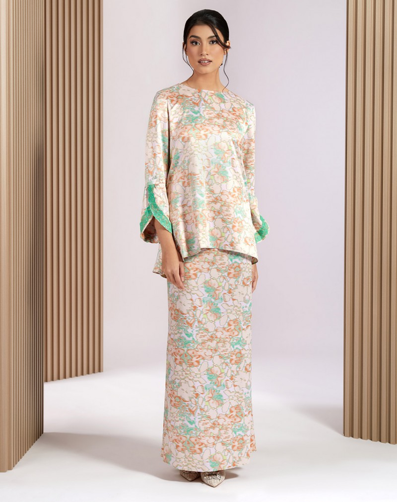 MALYA BAJU KURUNG