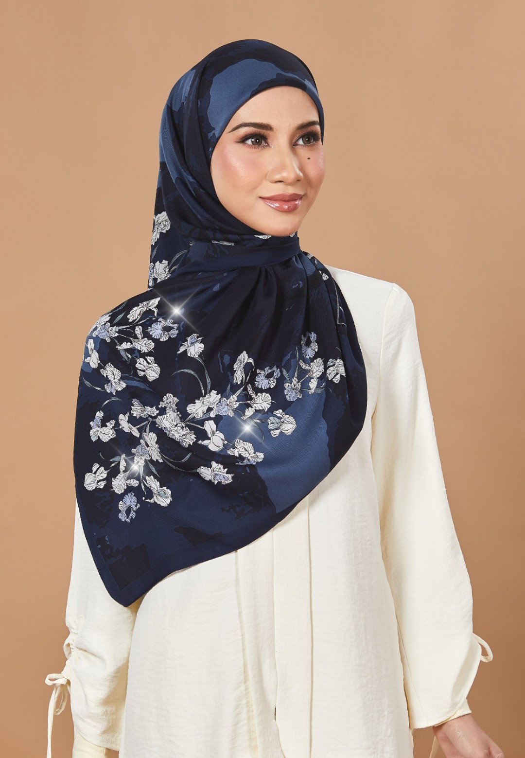 SQ BECCA TWILL PRINTED DIAMOND