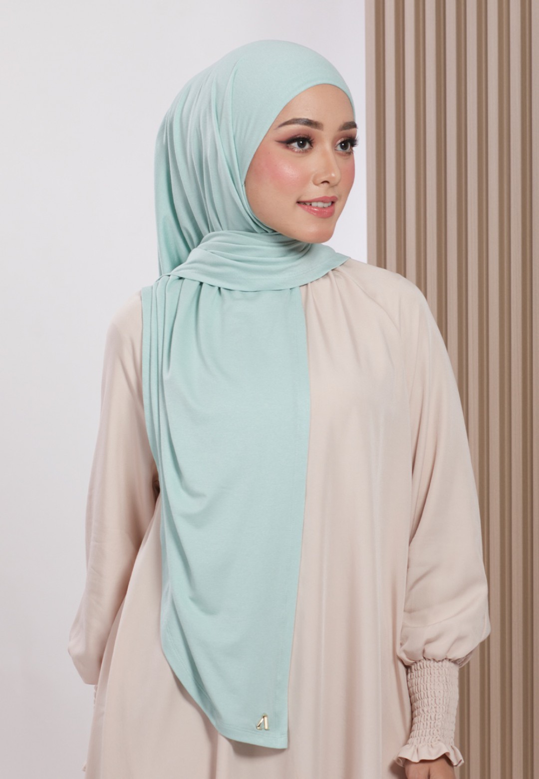 AFRAH INSTANT SHAWL  TIE BACK