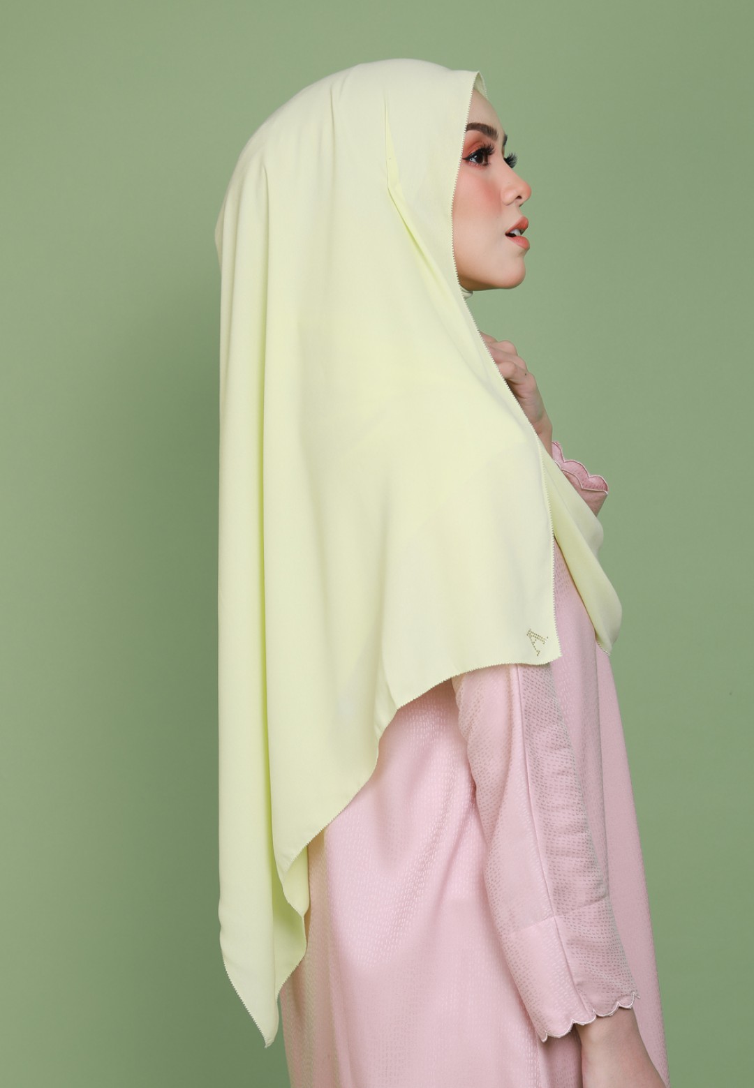 SHAWL PARFAITE EYELASH PLAIN 178
