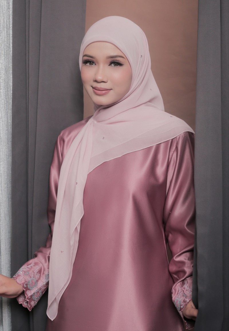 SQUARE ADALIA VOILE 129