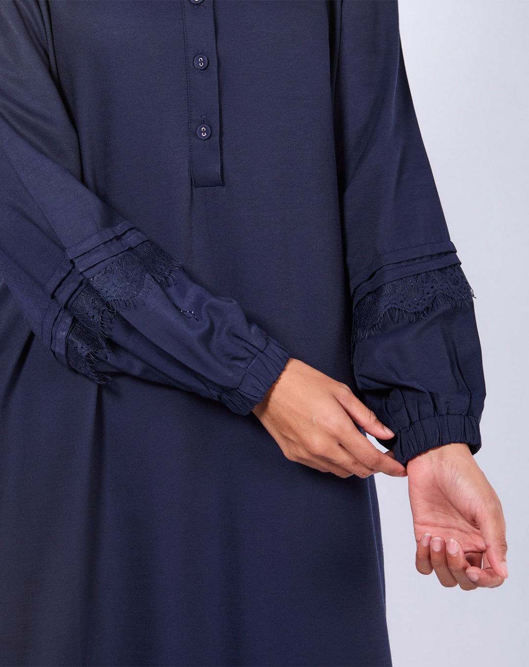 NADA JUBAH