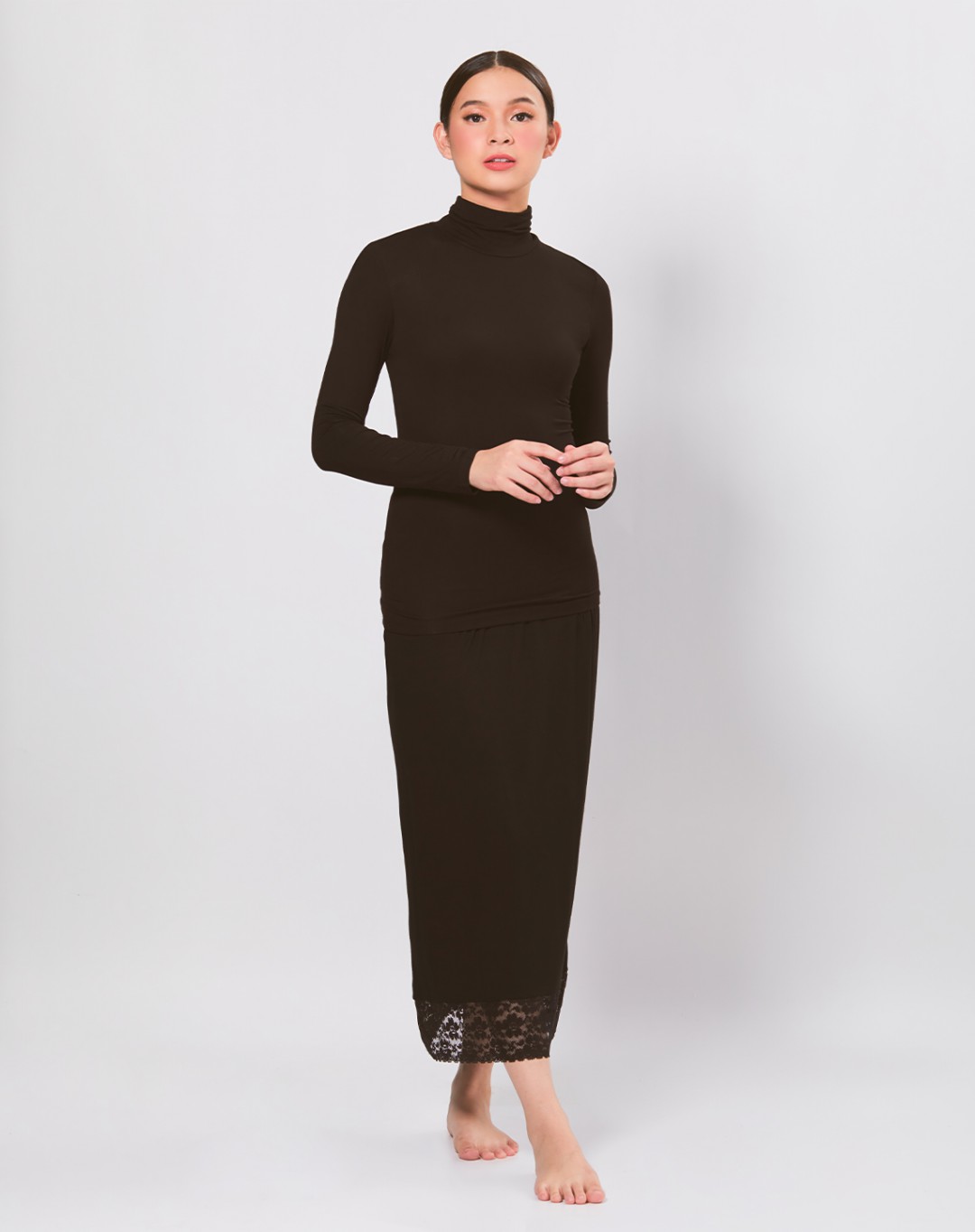 NYLA SKIRT (LACE BORDER)