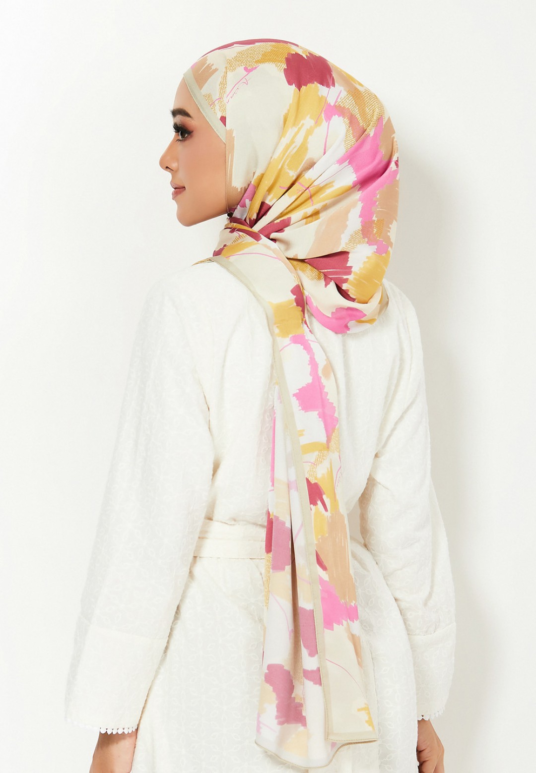 THE DREAMSCAPE SHAWL PRINTED
