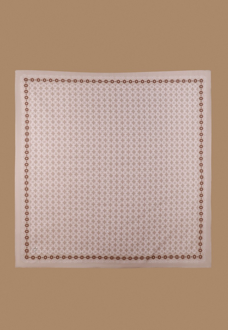 SQ VIERA VOILE LASERCUT