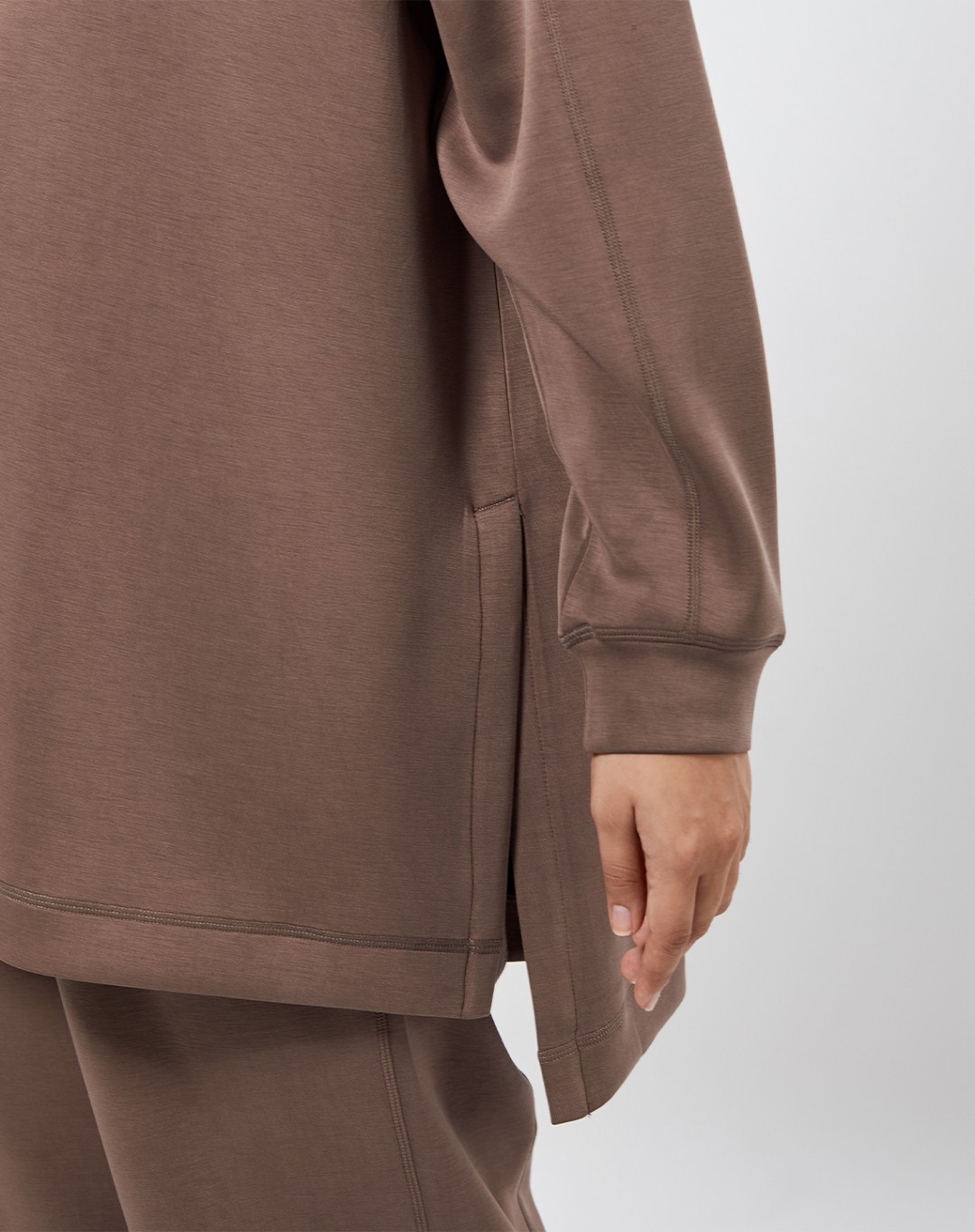 REVIVE SWEATER