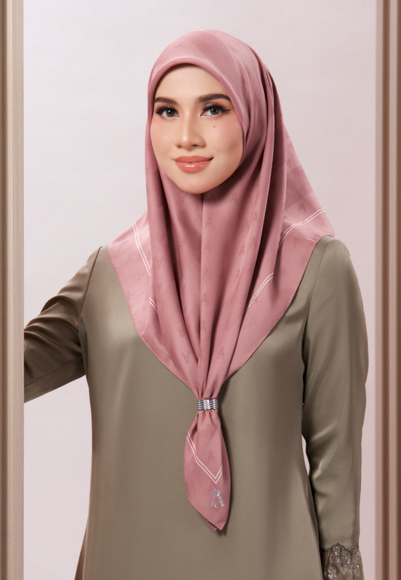 SQ JACQUARD TWILL BORDER (MINI) 189 (B2)