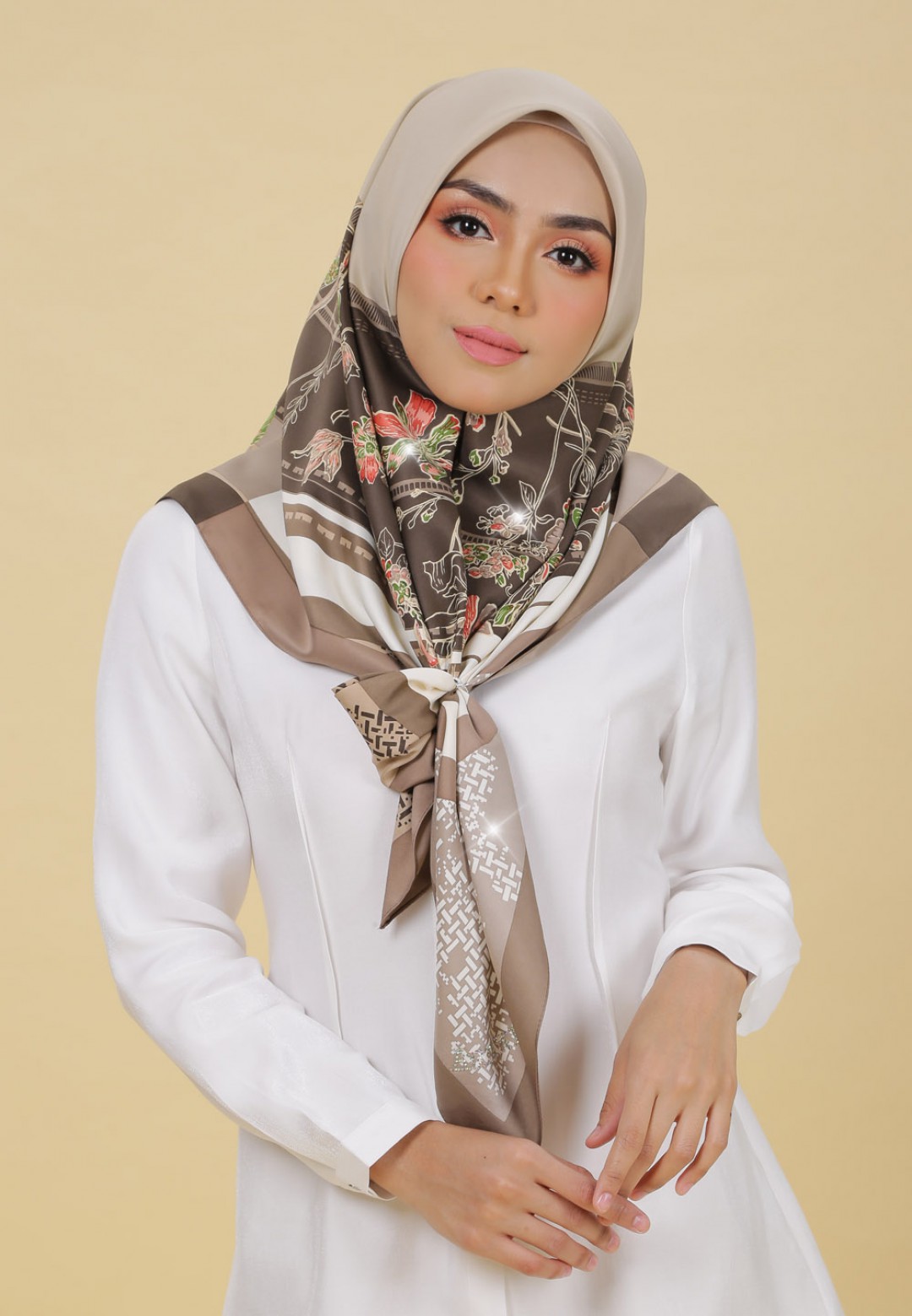 SQ HOURGLASS TWILL PTD DIAMOND 289