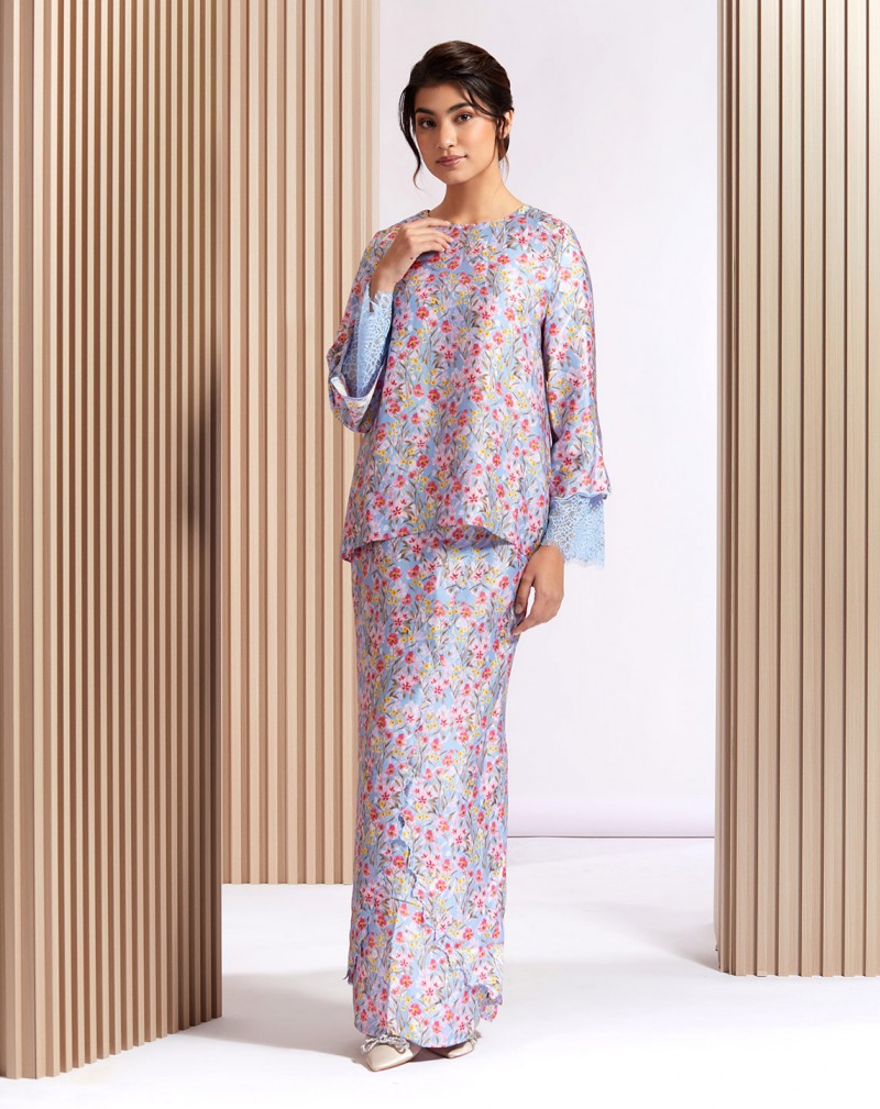 SORAYA BAJU KURUNG